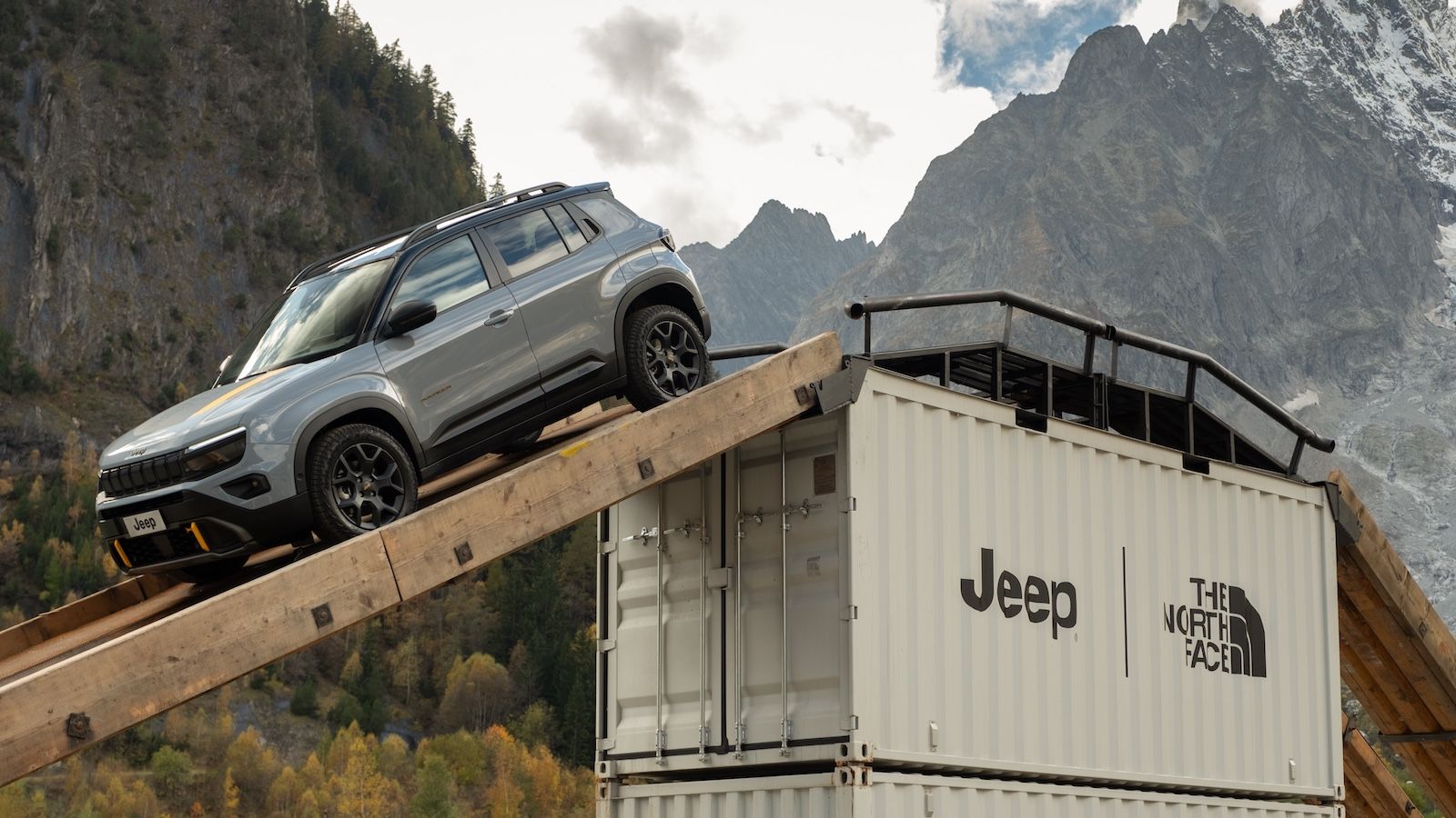 Jeep Avenger 4xe “The North Face”